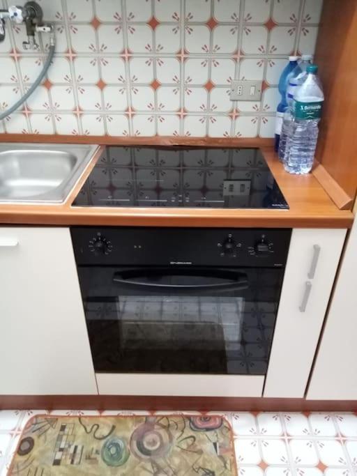 Apartmán Ampio Monolocale Con Terrazzo - A 2 Passi Dal Mare Latte Exteriér fotografie